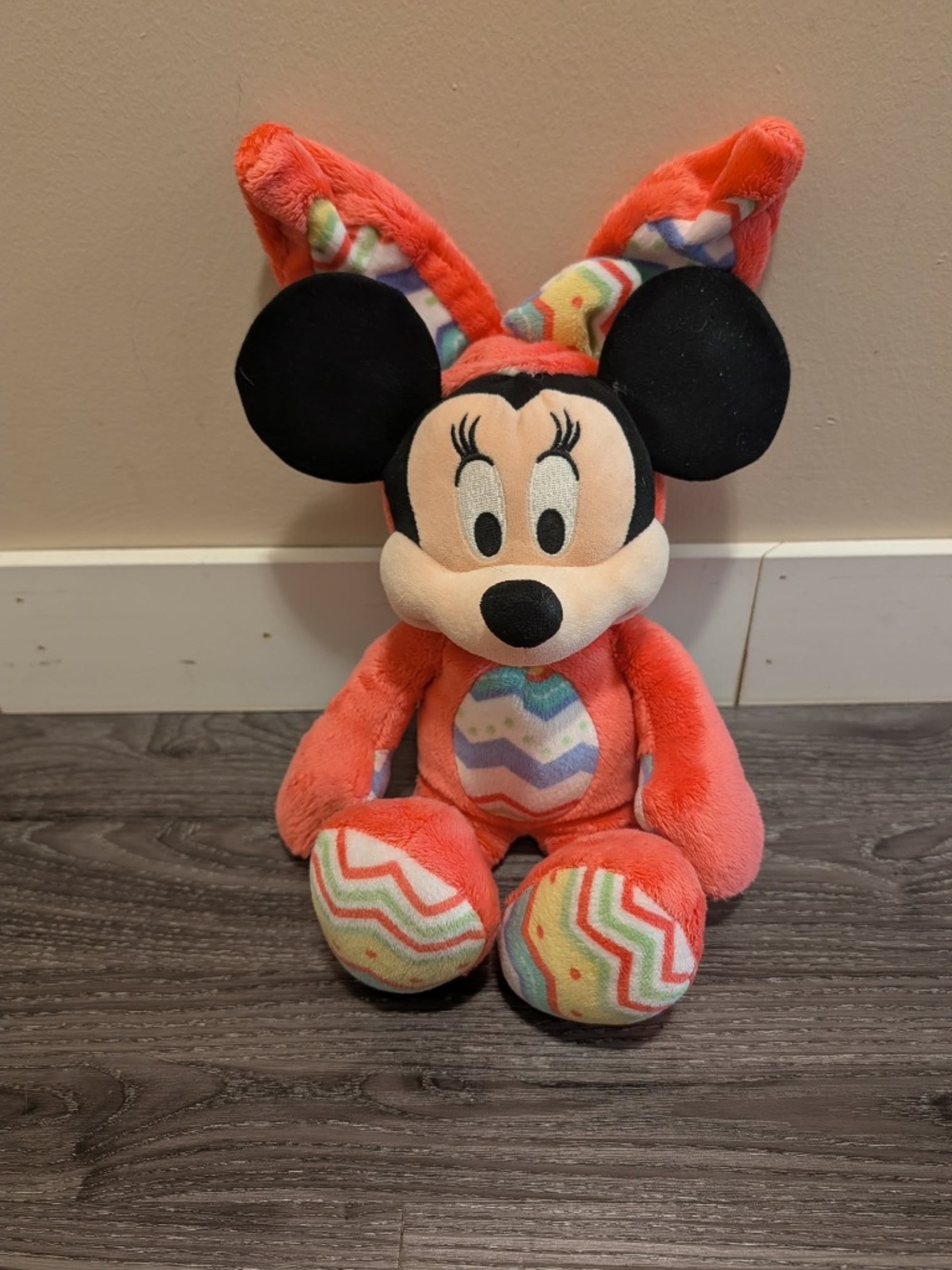 Disney Store Easter Minnie Mouse Plush